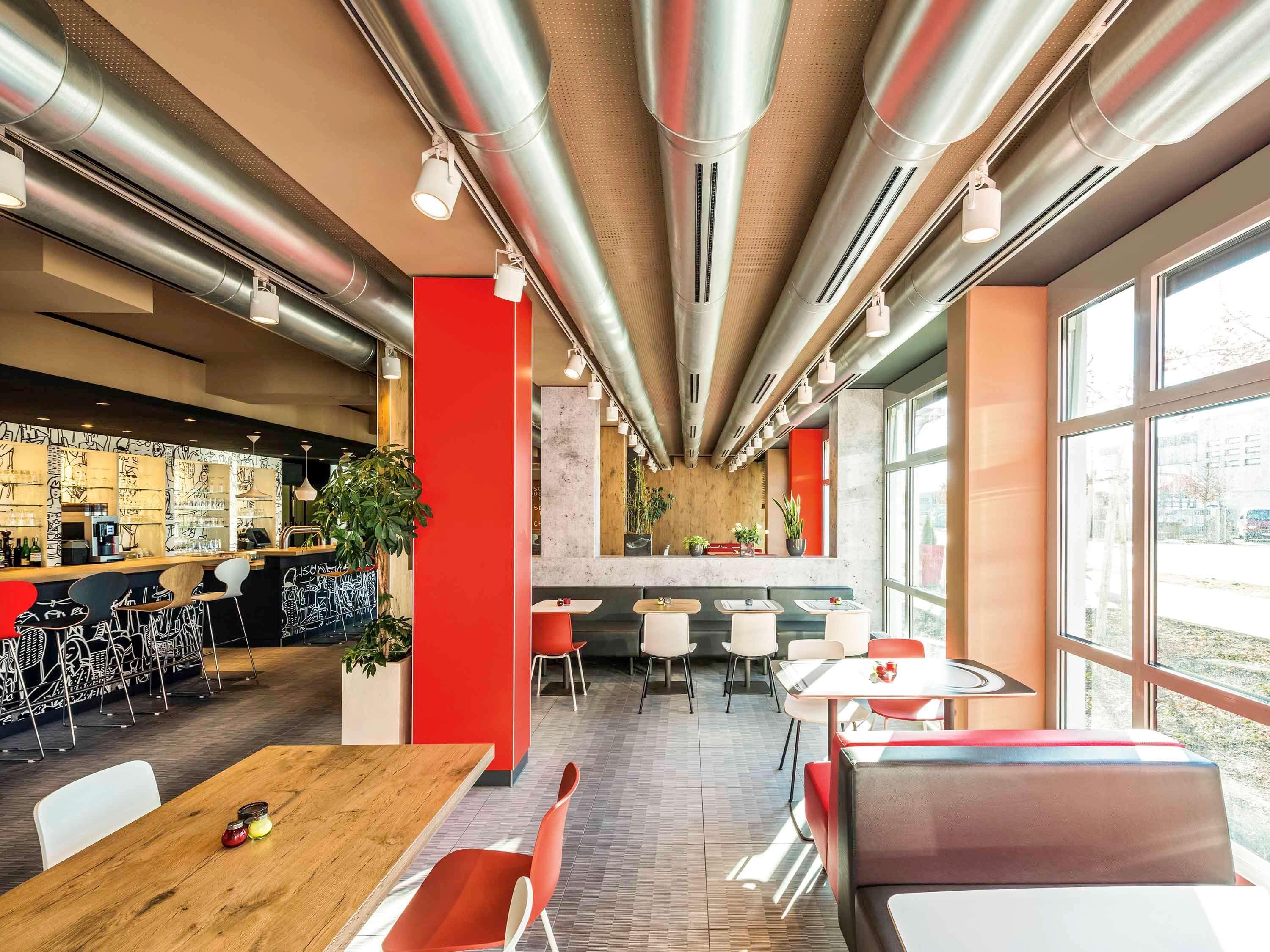 Ibis Hotel Muenchen Garching Garching bei München Exteriör bild