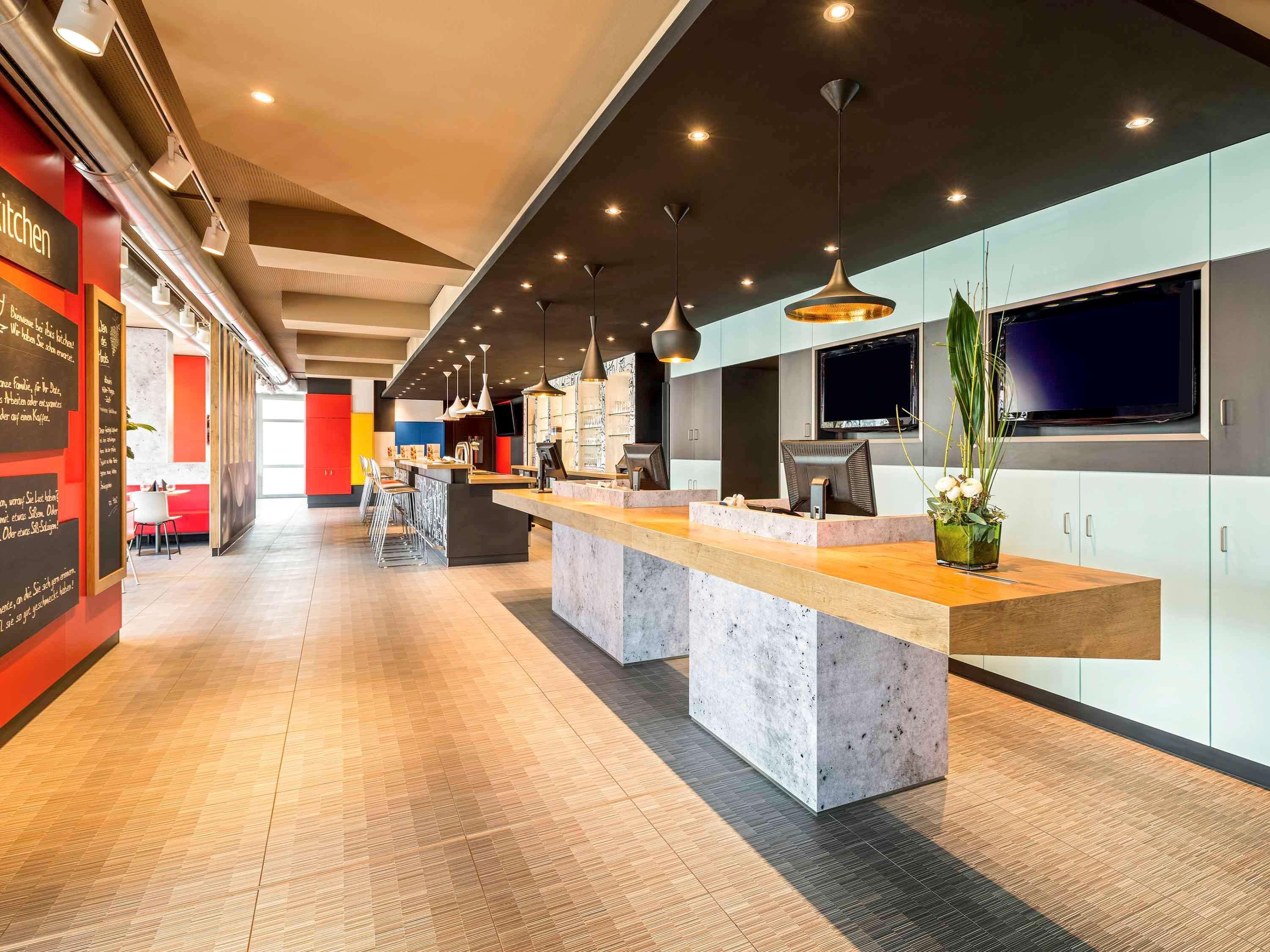 Ibis Hotel Muenchen Garching Garching bei München Exteriör bild
